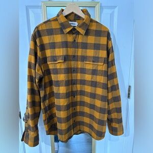 Taylor Stitch Yosemite flannel in saffron buffalo check, Extra Large 44 EUC